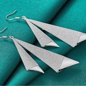 Elegant Frost: Geometric Drop Fashion Earrings in Frosted Silver